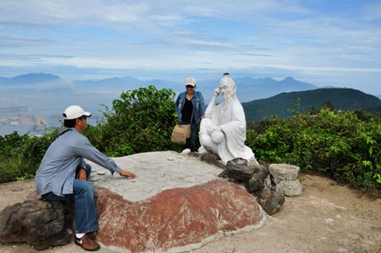 kham-pha-ban-dao-son-tra--da-nang