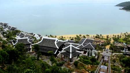 khu-nghi-duong-cao-cap-intercontinental